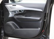 Volvo XC90 SUV / Terénní 2,0 l 165 kw