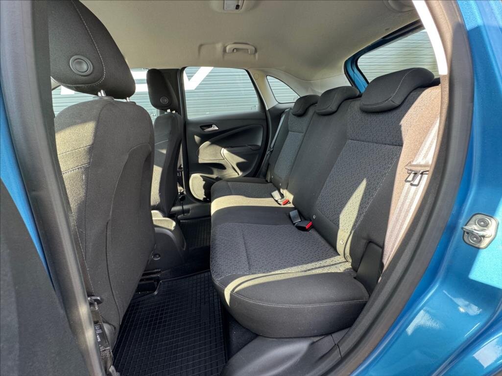 Opel Crossland SUV / Terénní 1,2 l 81 kw