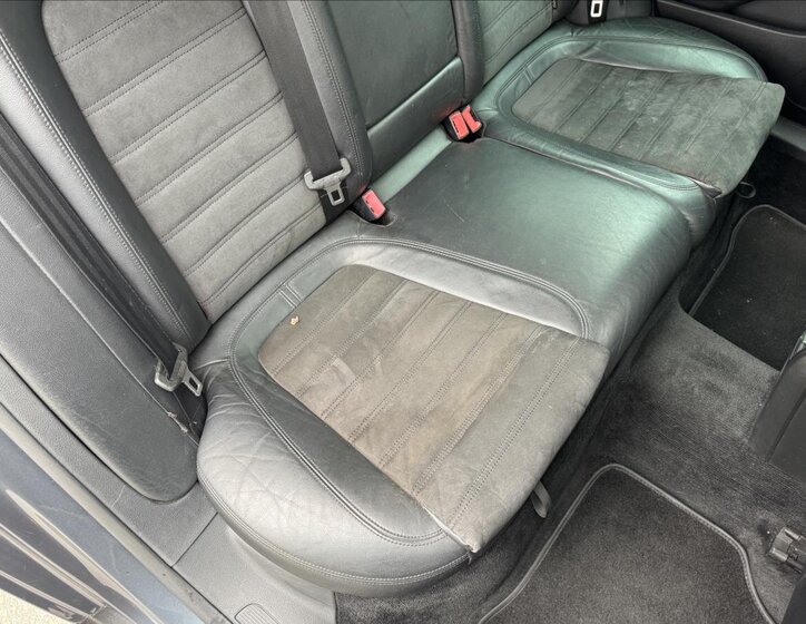 Volkswagen Passat Kombi 2,0 l 103 kw