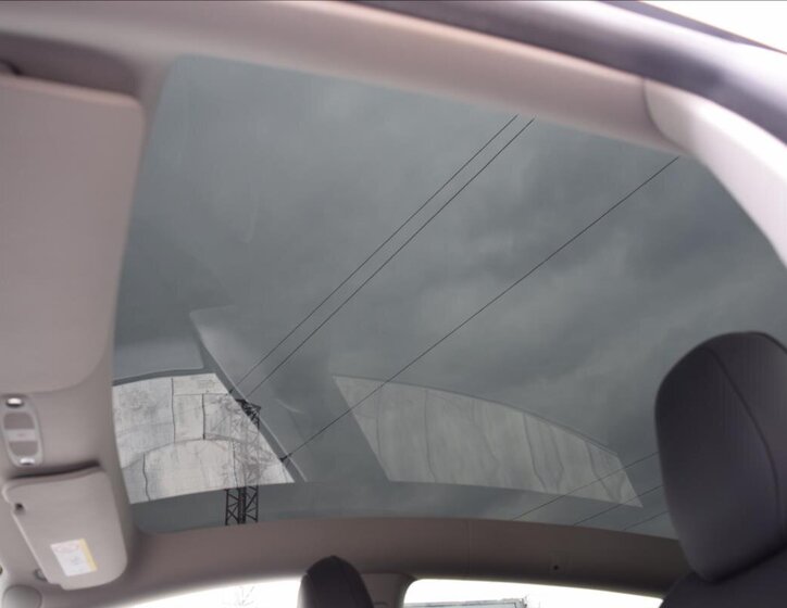 Tesla Model Y SUV / Terénní 0,0 378 kw