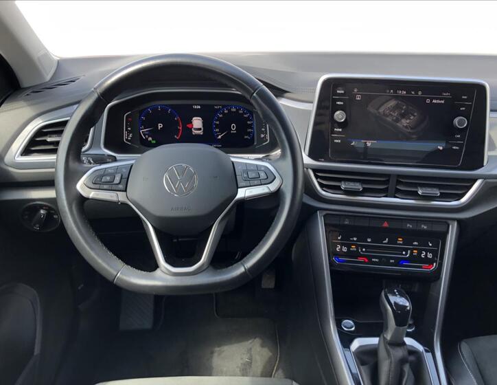 Volkswagen T-Roc 14