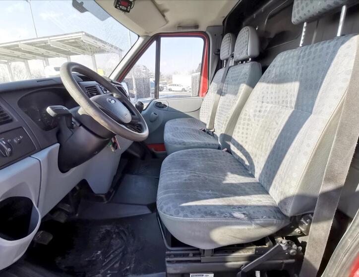 Ford Transit 5