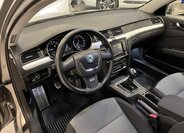 Škoda Superb Liftback 2,0 l 103 kw