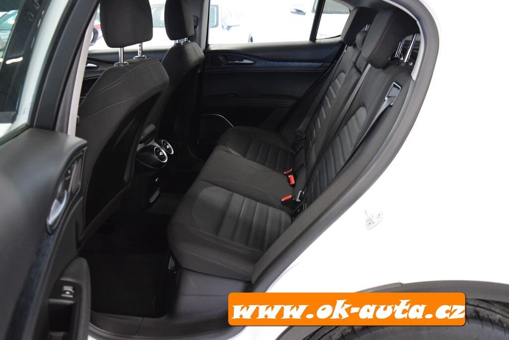 Alfa Romeo Stelvio SUV 0,0 140 kw