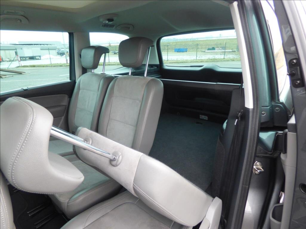 Volkswagen Sharan Kombi 2,0 l 125 kw