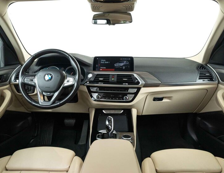 BMW X3 SUV / Terénní 3,0 l 195 kw