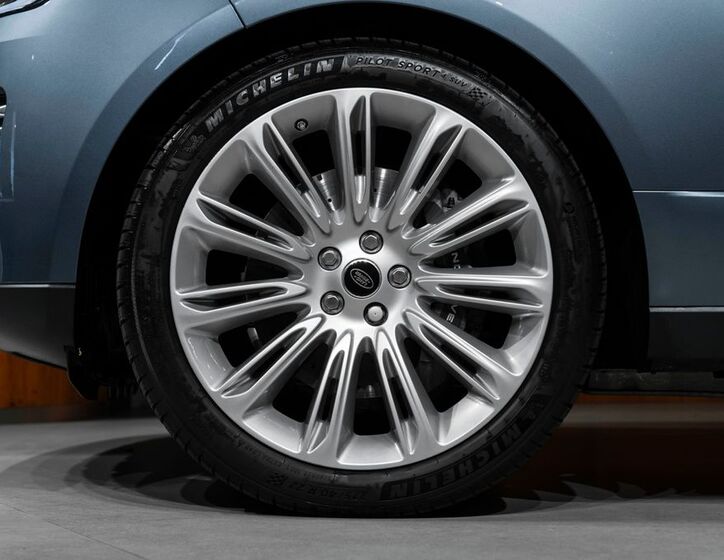 Land Rover Range Rover 3