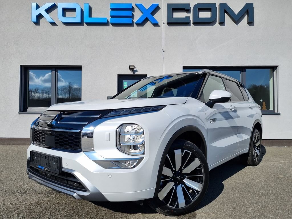 Mitsubishi Outlander SUV / Terénní 2,4 l 225 kw