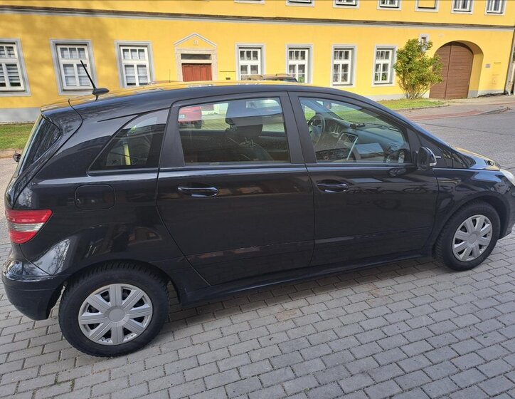 Mercedes-Benz Třídy B MPV 1,7 l 85 kw