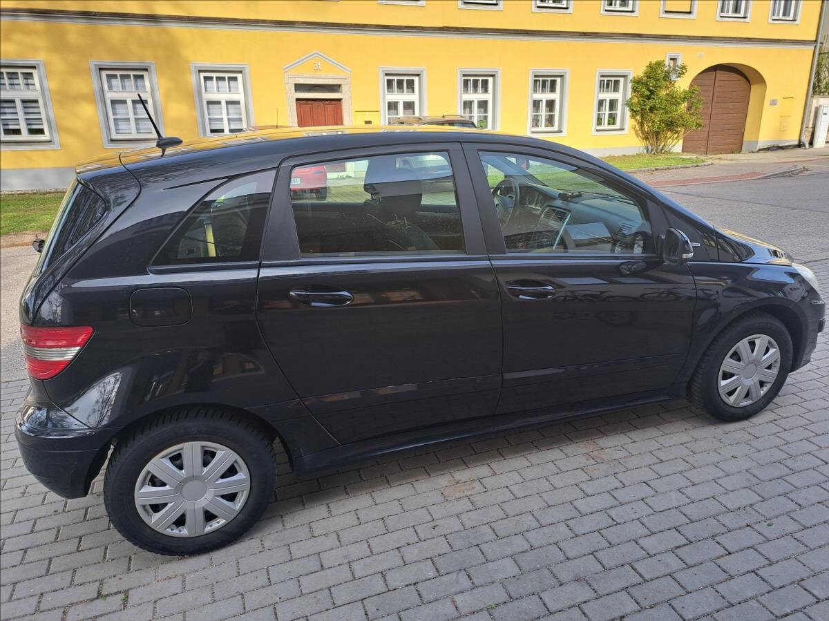 Mercedes-Benz Třídy B MPV 1,7 l 85 kw