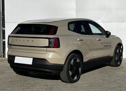 Volvo EX30 SUV / Terénní 69,0 200 kw