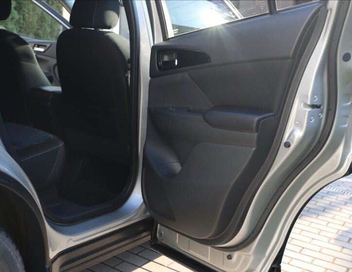 Mitsubishi Eclipse Cross Kombi 1,5 l 120 kw