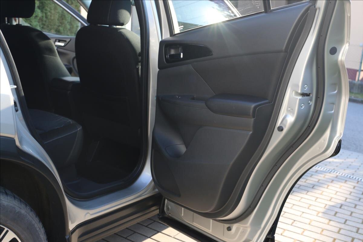 Mitsubishi Eclipse Cross Kombi 1,5 l 120 kw