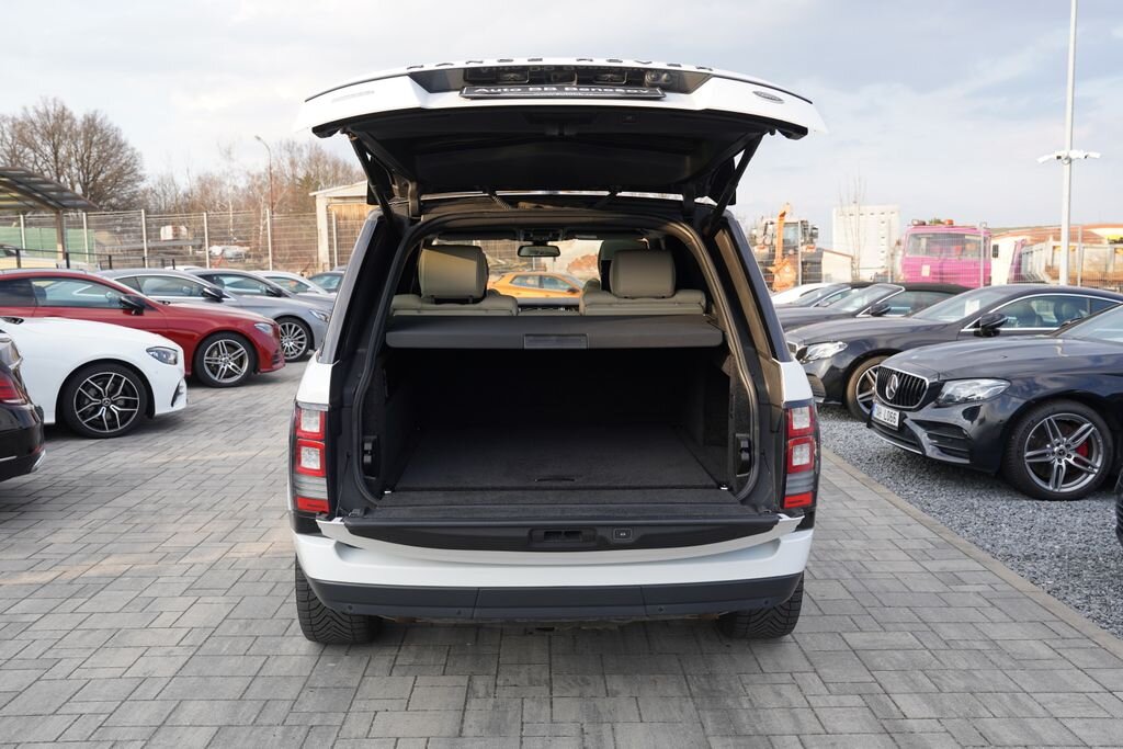 Land Rover Range Rover SUV / Terénní 4,4 l 250 kw