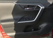 Toyota RAV4 SUV / Terénní 2,5 l 131 kw