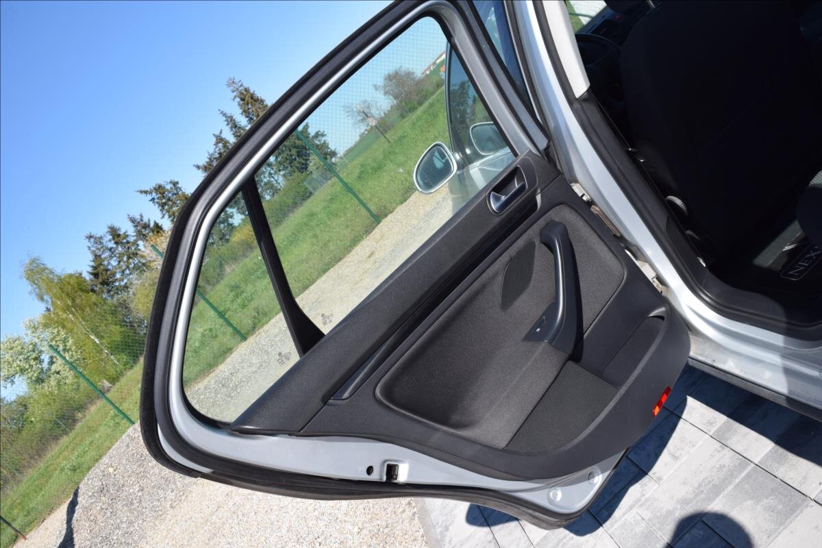Volkswagen Jetta Kombi 1,4 l 90 kw