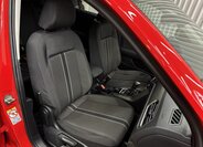 Volkswagen T-Roc SUV / Terénní 2,0 l 140 kw