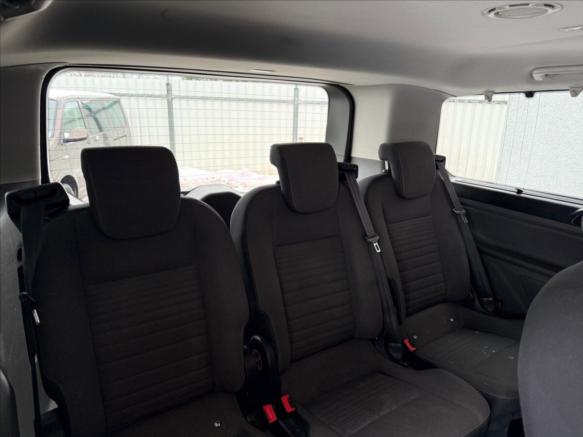 Ford Tourneo Custom