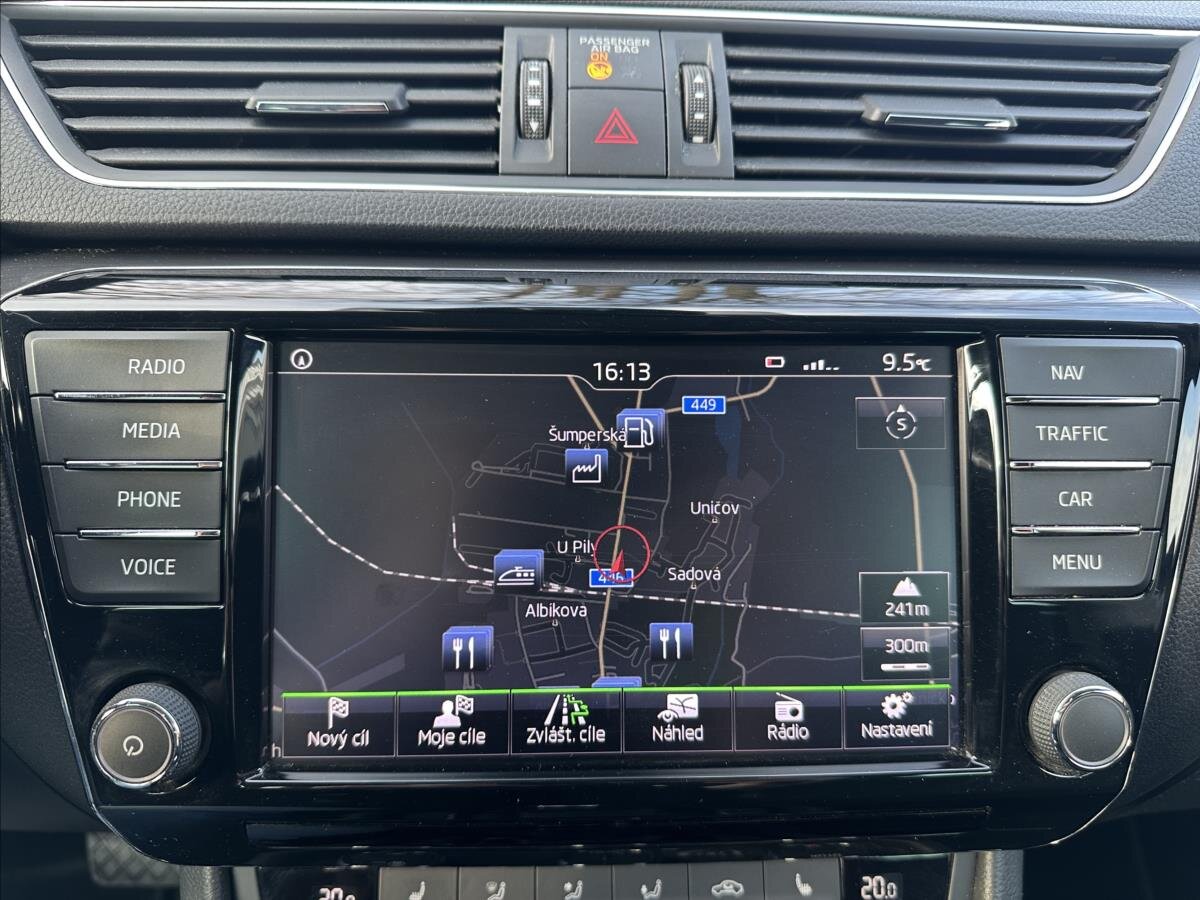 Škoda Superb Kombi 2,0 l 140 kw