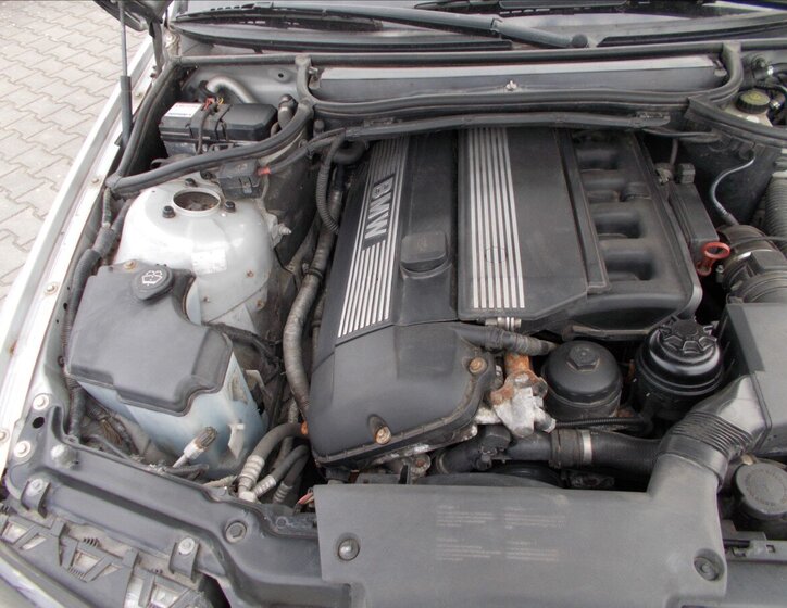 BMW Řada 3 Liftback 2,5 l 125 kw