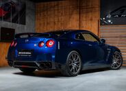 Nissan GT-R 39