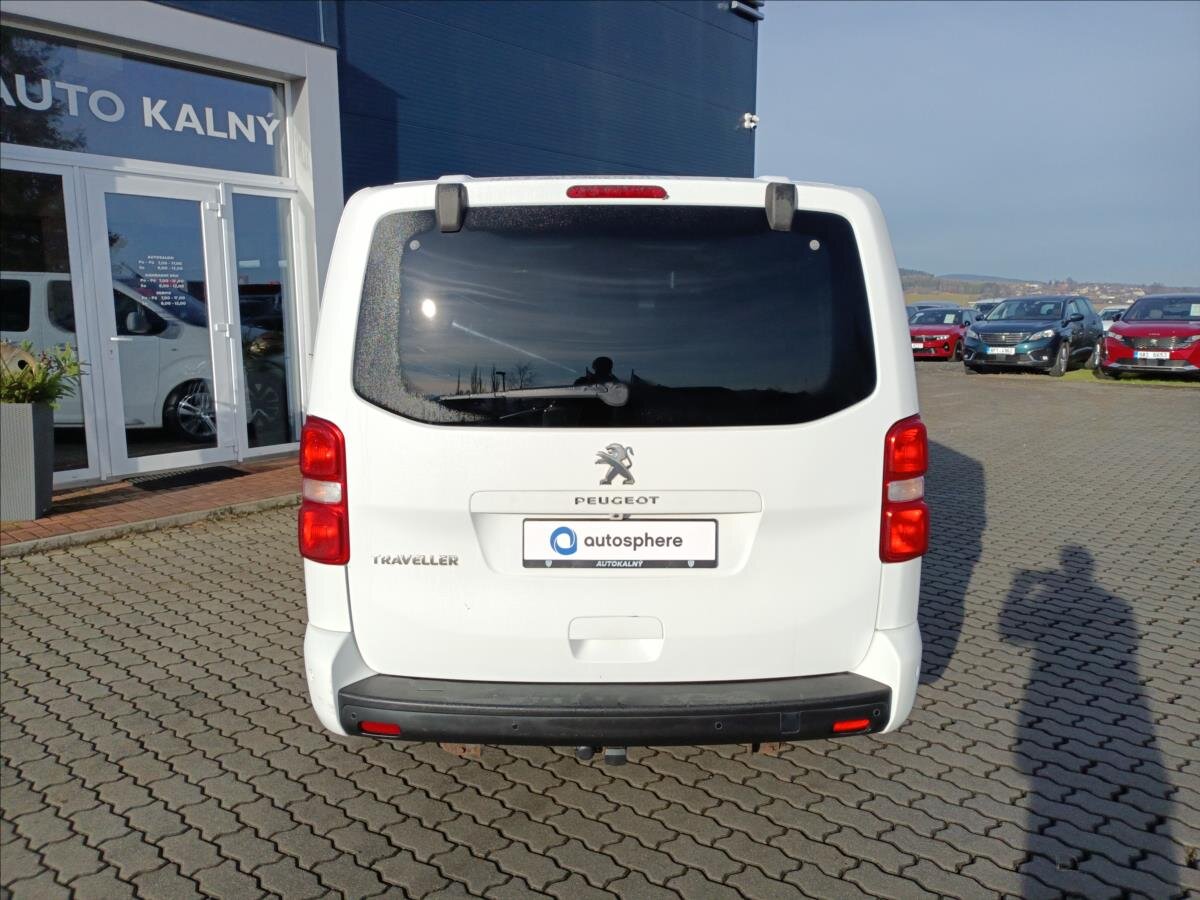 Peugeot Traveller