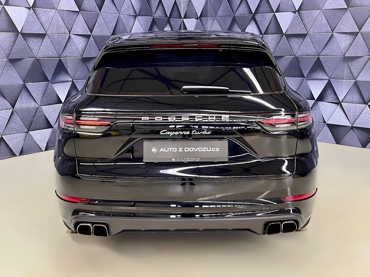Porsche Cayenne SUV / Terénní 4,0 l 404 kw