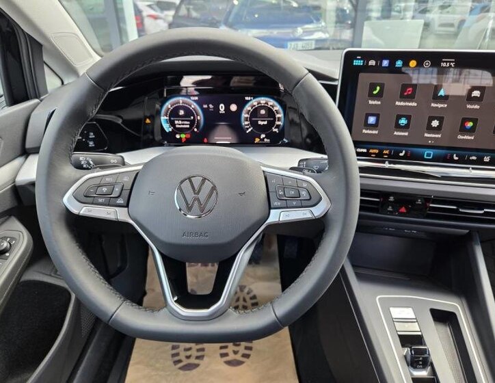 Volkswagen Golf Kombi 2,0 l 110 kw