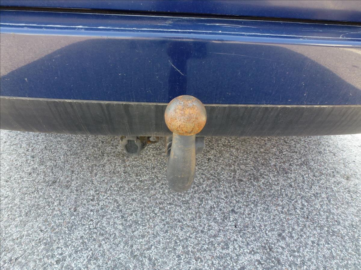 Volkswagen Passat Kombi 1,6 l 74 kw