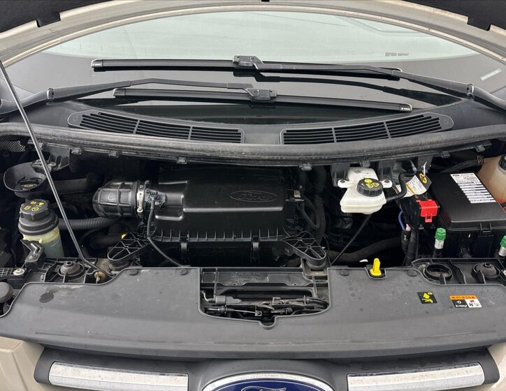 Ford Tourneo Custom Kombi 2,0 l 125 kw