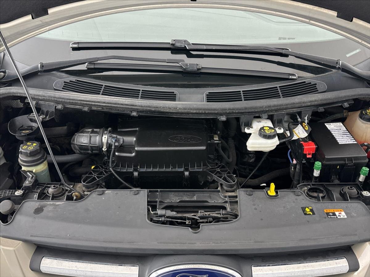 Ford Tourneo Custom Kombi 2,0 l 125 kw