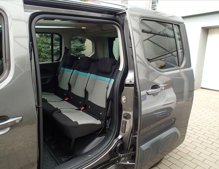 Citroën Berlingo MPV 1,5 l 96 kw