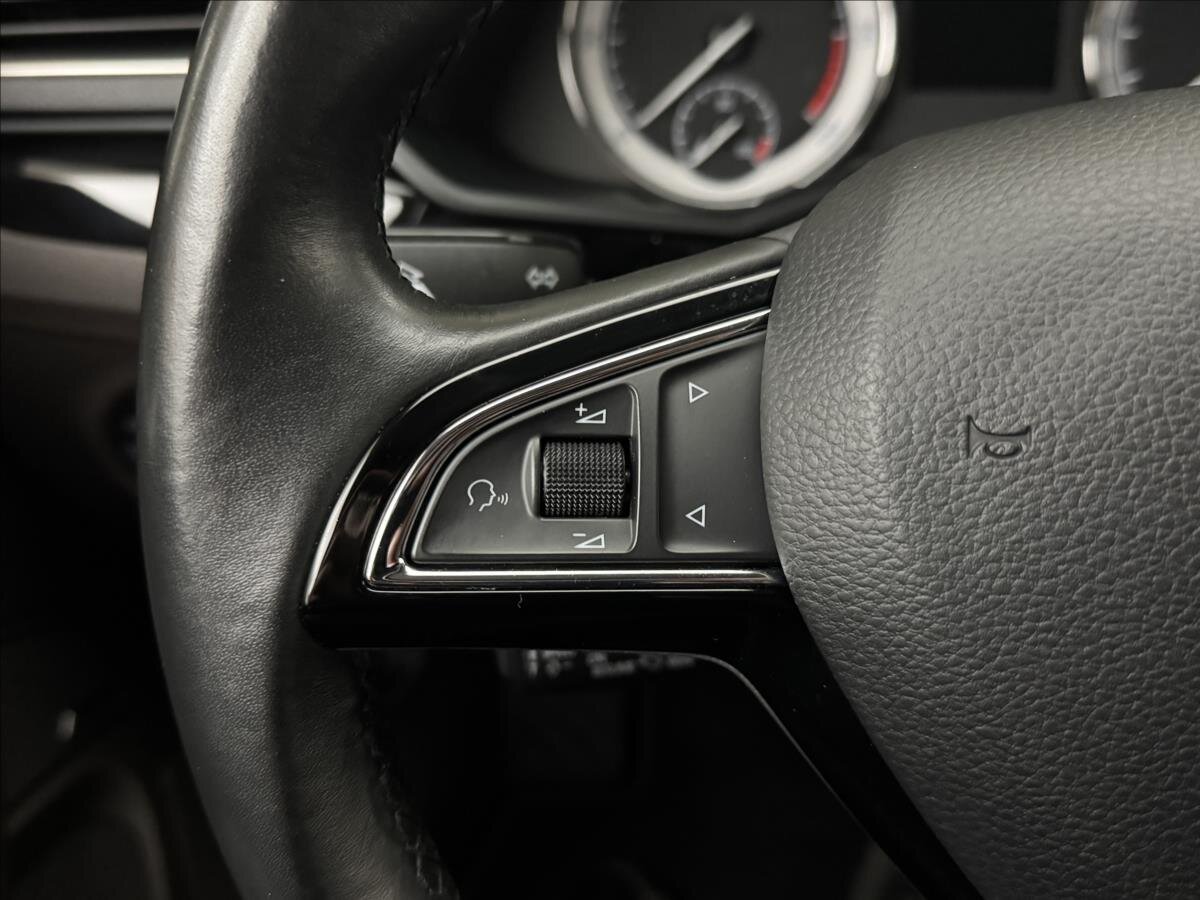 Škoda Superb Kombi 2,0 l 110 kw