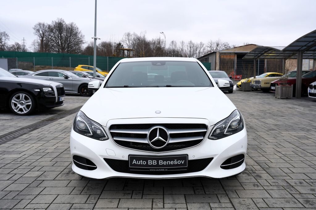Mercedes-Benz Třídy E Sedan 2,1 l 125 kw
