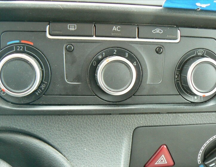 Volkswagen Transporter MPV 2,0 l 103 kw