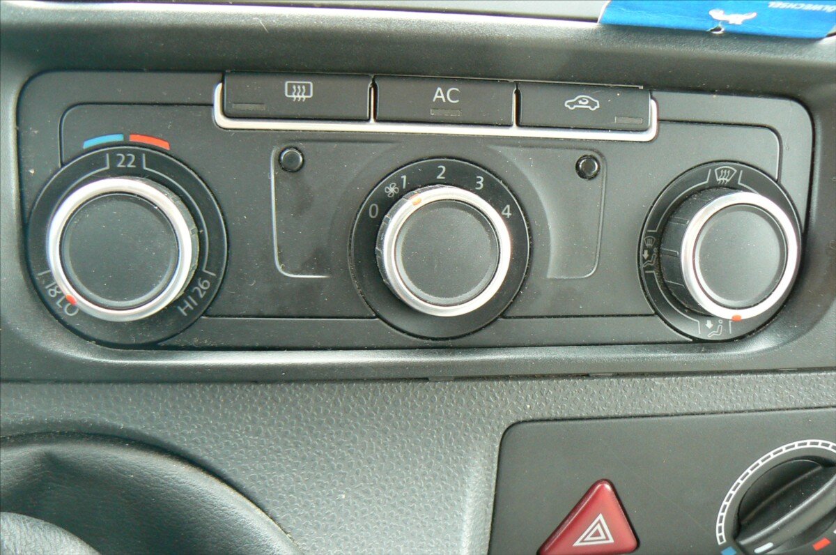 Volkswagen Transporter MPV 2,0 l 103 kw