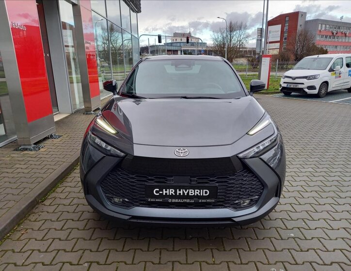 Toyota C-HR Hatchback 1,8 l 103 kw