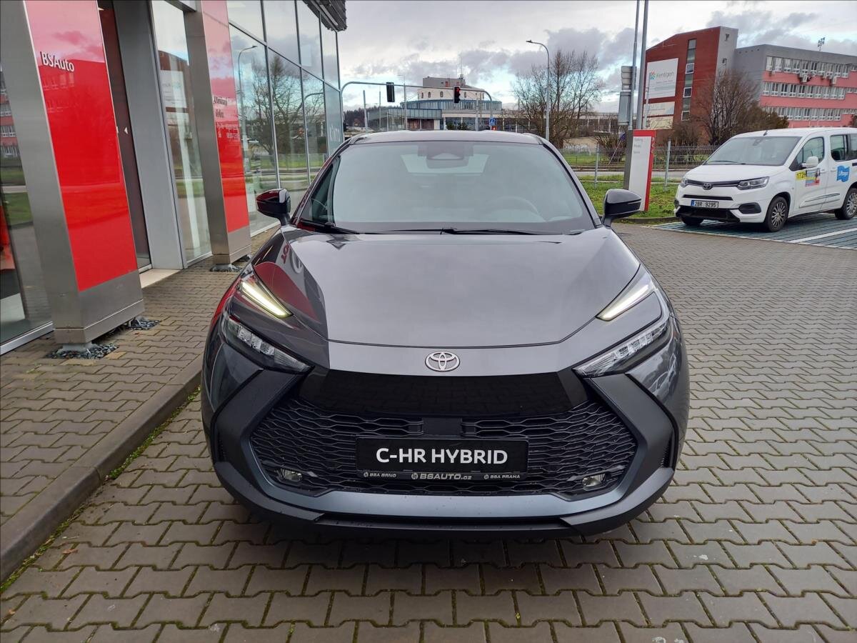 Toyota C-HR Hatchback 1,8 l 103 kw