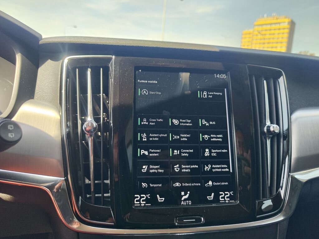 Volvo V90 Kombi 2,0 l 140 kw