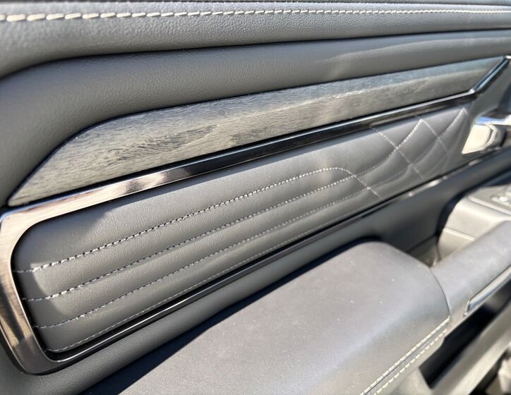 Dodge RAM Pick-up 3,0 l 403 kw