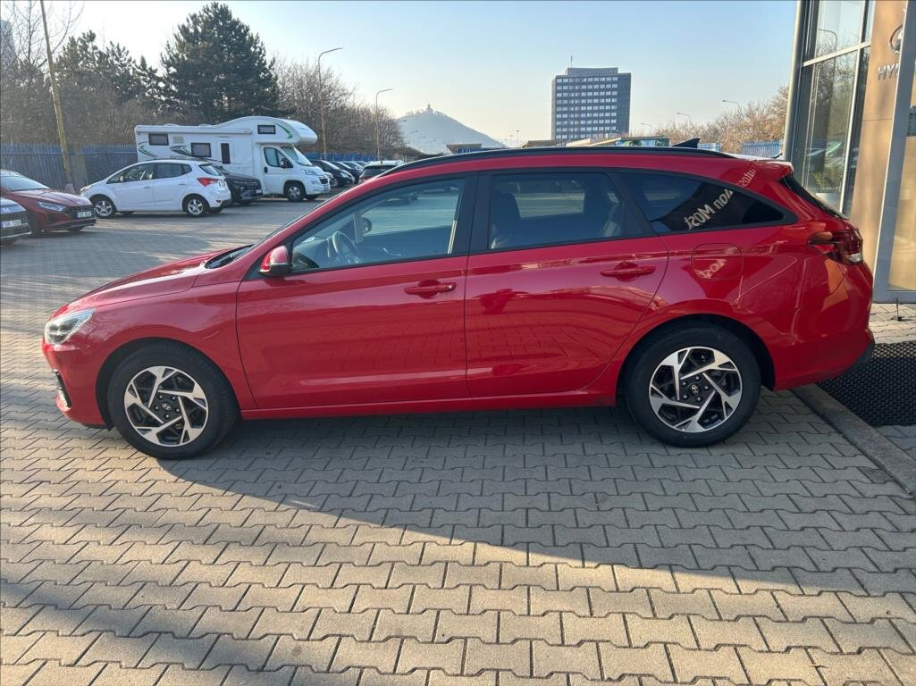 Hyundai i30 Kombi 1,5 l 71 kw