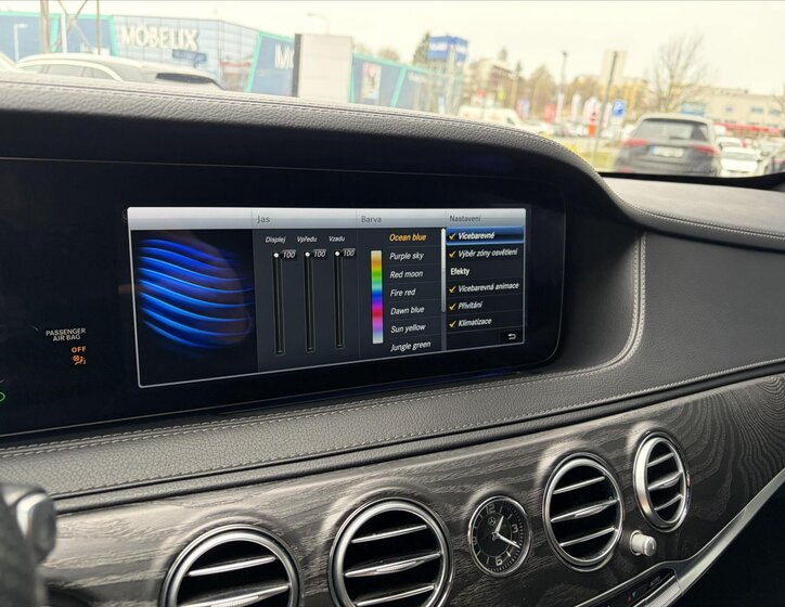 Mercedes-Benz Třídy S Sedan / Limuzína 4,0 l 345 kw