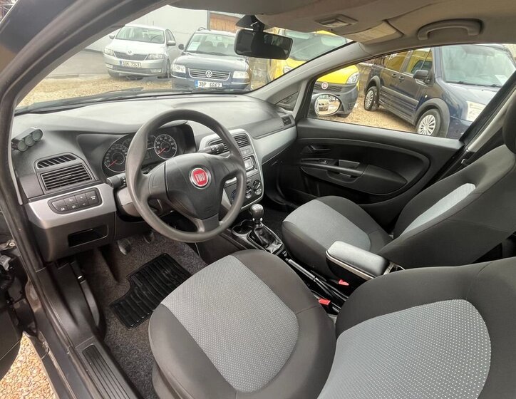 Fiat Punto Hatchback 1,2 l 51 kw