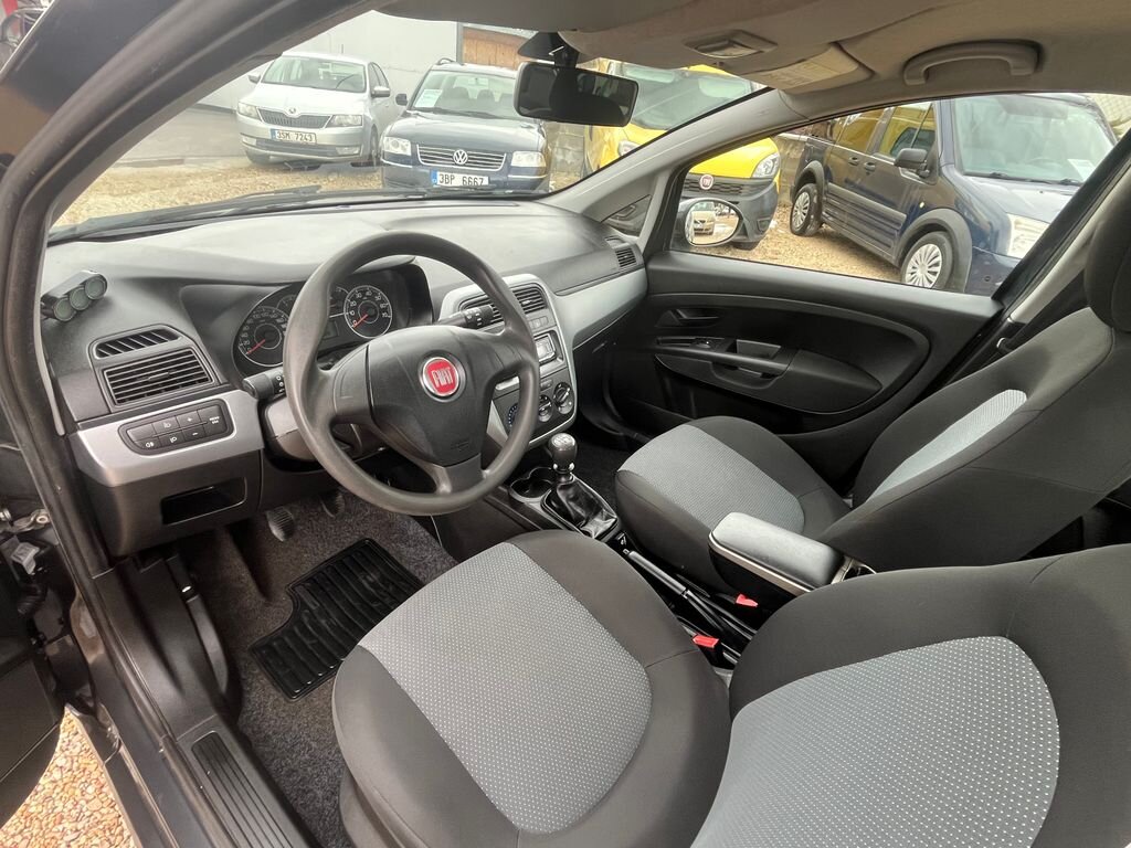 Fiat Punto Hatchback 1,2 l 51 kw