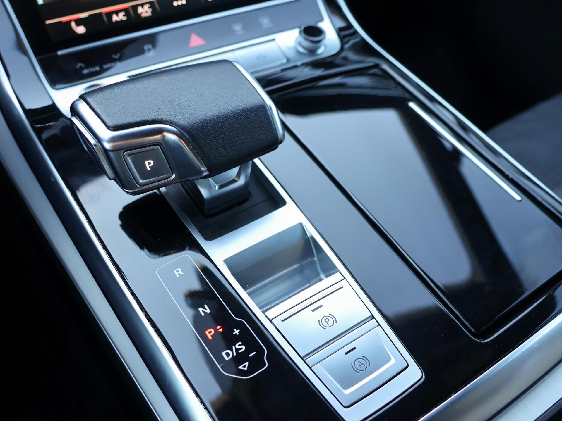 Audi Q7 SUV / Terénní 3,0 l 210 kw