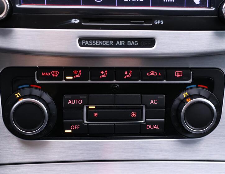 Volkswagen Passat CC 17