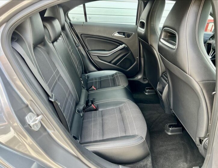 Mercedes-Benz Třídy A 16