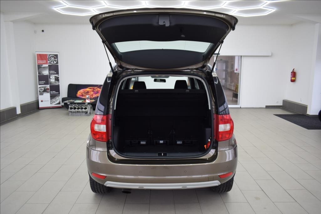 Škoda Yeti SUV / Terénní 1,2 l 77 kw
