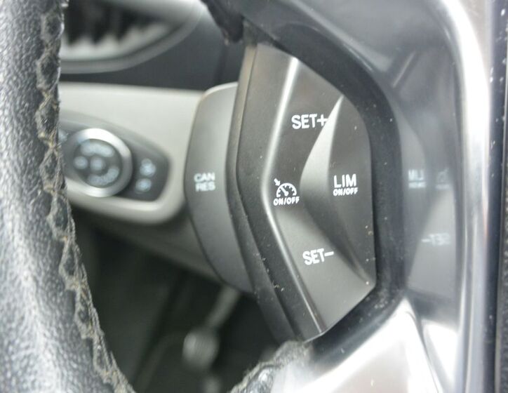 Ford Transit Connect 15