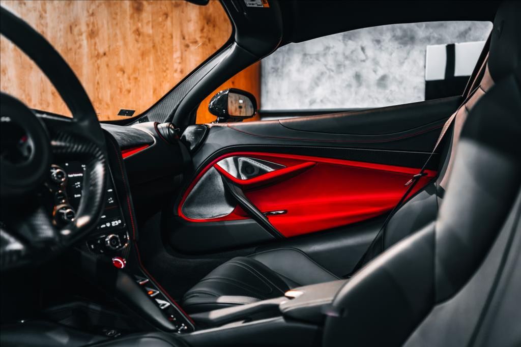 McLaren 720S
